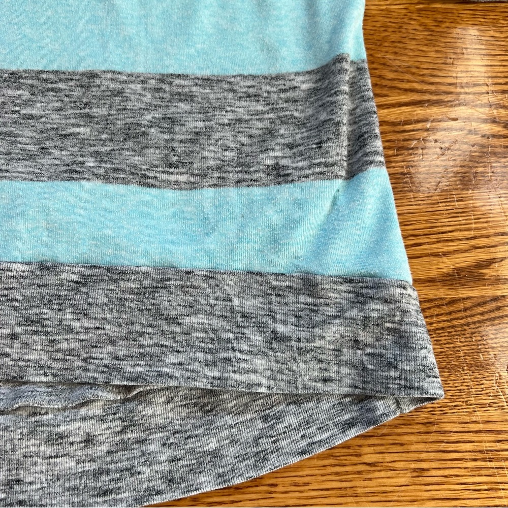 Aritzia TNA Striped 1/2 Sleece Crewneck - Picture 8 of 12